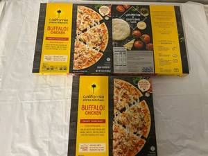 L. 3x California Pizza Kitchen Buffalo Chicken Pizza