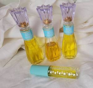 lot 127 image: Coty MUGUET DES BOIS Cologne Spray 1.8 fl. Oz