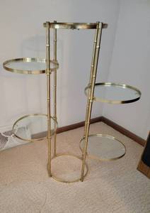 lot 56 image: Hollywood Regency Golden Bamboo 5 Plate Plant Stand