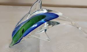lot 213 image: Large Art Glass Dolphin Figurine
