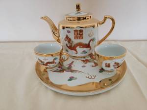 lot 219 image: Korean Dragon Tea Service