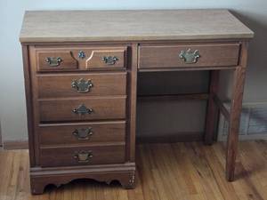 lot 242 image: Vintage Bedroom Writing Desk