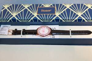 lot A-21 image: Stauer Ladies Watch with Crystal Accents and Leather Strap