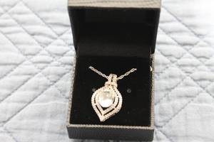 lot 28 image: Gold Coast Silver Necklace with Gemstone Pendant in Box