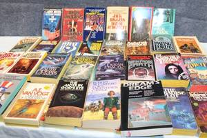 lot 59 image: Collection of 40 Vintage and Science Fiction Books