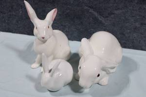 lot 62 image: Set of 3 White Ceramic Rabbit Figurines