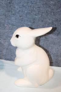 lot 65 image: Vintage Ceramic Rabbit Figurine