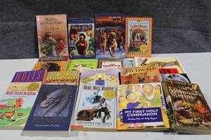 lot 75 image: Collection of 22 Childrens Books and Box Sets