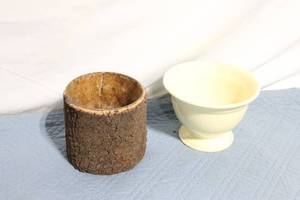 lot 81 image: Set of 2 Decorative Pots Ceramic and Bark Design
