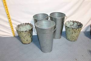 lot 148 image: Set of 5 Decorative Metal Buckets and Planters