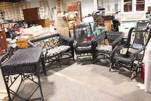 lot A-270 image: 5-Piece Black Wicker Patio Furniture Set with Cushions
