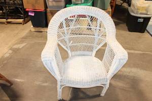 lot 272 image: White Wicker Armchair