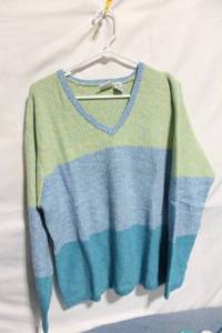 lot 283 image: Field Gear Mens Striped Sweater, Size L