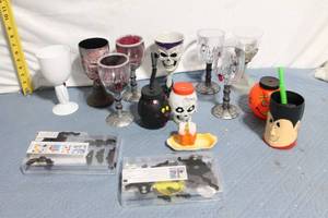 lot 290 image: Collection of 12 Halloween Themed Goblets and Cups
