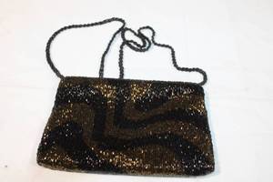 lot 347 image: Vintage Beaded Black and Gold Evening Bag