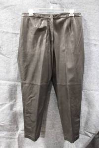 lot 383 image: Brandon Thomas Womens Leather Pants - Size 20