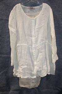 lot 403 image: FLAX Womens Cream Linen Button-Down Top and Pants Set - Size L