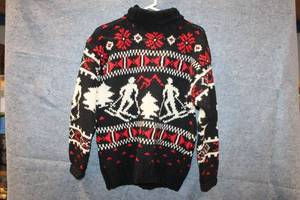 lot A-424 image: Vintage Wool Skiing Motif Sweater by Salt and Pepper Hand Knits - Size M
