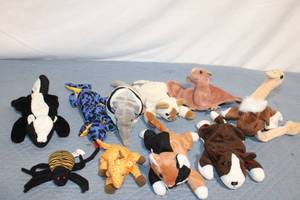 lot 451 image: Set of 10 Plush Animal Toys