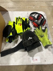 10 PAIR DROC GLOVES, KNEE PADS, & 2 PAIR OF EAR PROTECTION
