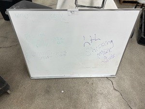 48 X 36  WHITE BOARD