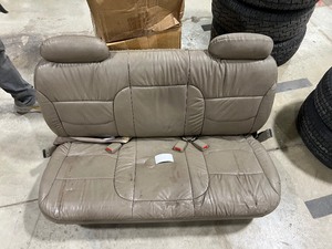 REAR BENCH SEAT OUT OF A 1999 SUBURBAN