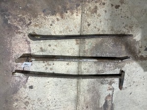 3 TRUCK BARS