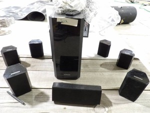 SAMSUNG SURROUND SOUND SYSTEM W REMOTE PS-FW2-2