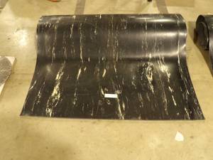 10 OF ANTI FATIGUE MATT 58 THICK W TAPERED EDGES SO NO TRIP