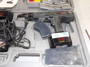 SENCO CORDLESS DURASPIN SCREW GUN DS202-14V