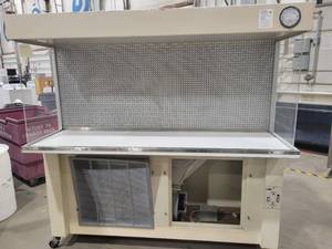 lot 3 image: Nuaire Flow Hood (539044) UntestedAs Is
