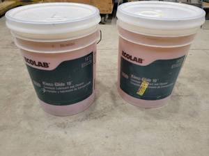 lot 29 image: Klenz - Glide 10 (539975) Conveyor Lubricant and Cleaner