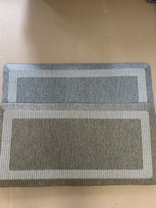 lot 39 image: 2 Piece Bath Mat Set