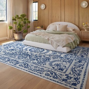 lot 14 image: Ruggable 8x10 Rug Cover, Pad