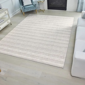 lot 37 image: Wyatt and Ash 5x7 Washable Area Rug