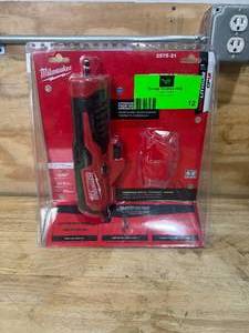 lot 12 image: MILWAUKEE 2575-21 M12 Trap Snake 12V Lithium-Ion Cordless Toilet and Urinal Auger Power Driver Kit - D99