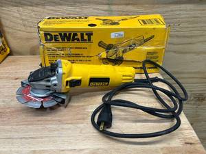lot 70 image: DEWALT DWE4011 7 Amp 4.5 in. Small Corded Angle Grinder with 1-Touch Guard - D79
