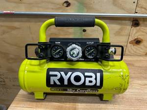 lot 111 image: RYOBI P739 ONE 1 Gal. 120 PSI Portable 18V Horizontal Air Compressor ( 0.5 CFM at 90 PSI ) - C149