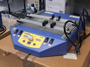 lot 43 image: Hakko Board Heater Unit FR-1012B