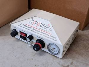 lot 52B image: Zephyrtronics Airmil Automatic Dispensing System ZT-5100-230