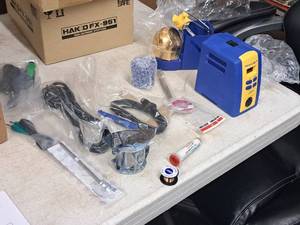 lot 26 image: Hakko ESD Safe Soldering Station FX-951