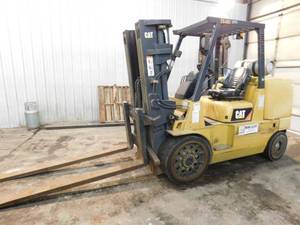 lot 11 image: 2016 Caterpillar GC70KS LP Forklift with 3rd and 4th Hydraulic Valve
