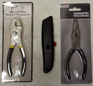 lot 18 image: Tools (1) Tool Bench (1) Utility Knife (1) Slip Joint Plier