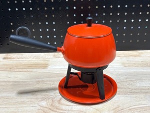 lot 19 image: Vintage Dansk Kobenstyle Fondue Pot