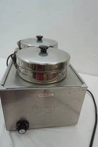 lot 10 image: Server stainless steel soup well with pans and lids