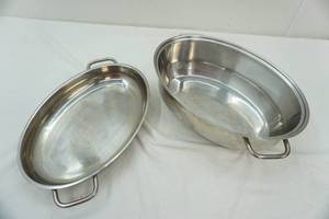 lot 16 image: 12 qt stainless steel roaster and lid