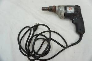 lot 85 image: Black & Decker extra heavy duty SCRUGUN