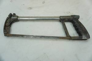 lot 125 image: Craftsman hacksaw