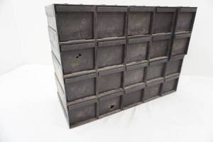 lot 143 image: small hardware organizer bin. plastic. complete