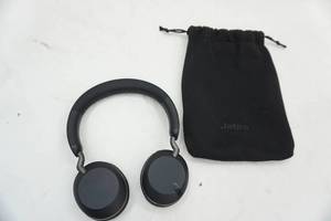 lot 166 image: Jabra Elite 45h Bluetooth headphones